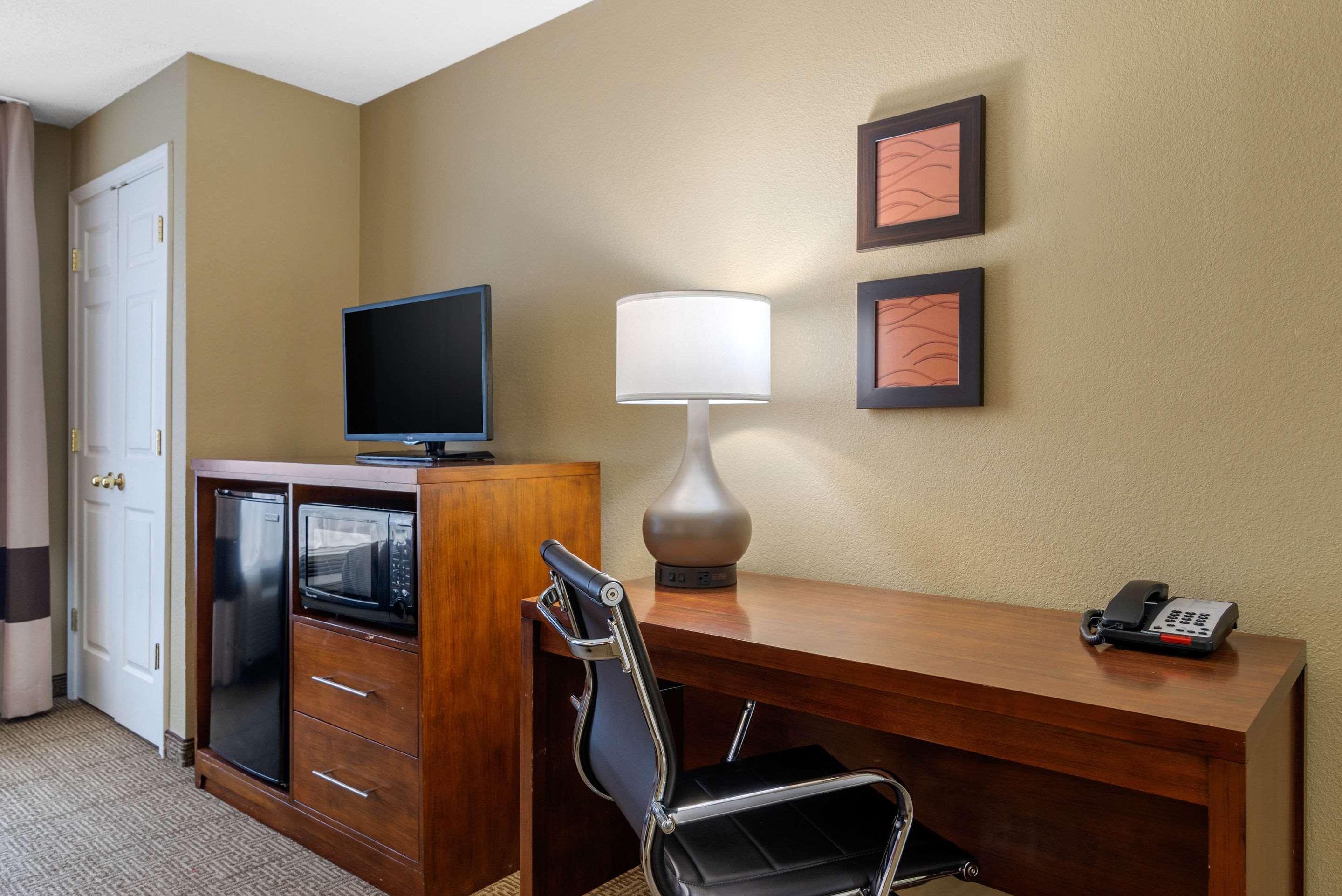 Comfort Inn & Suites Peachtree Corners Norcross Extérieur photo