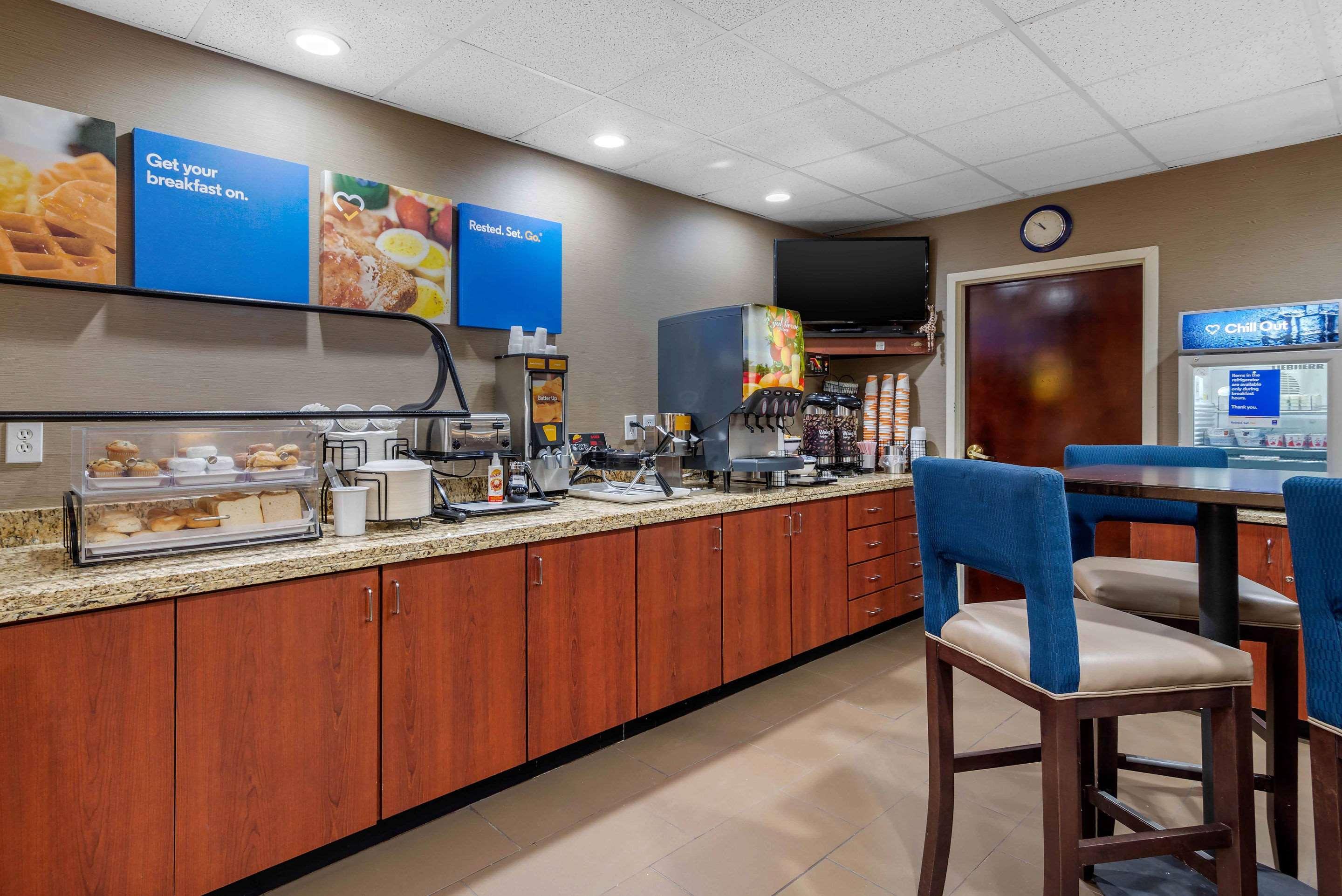 Comfort Inn & Suites Peachtree Corners Norcross Extérieur photo